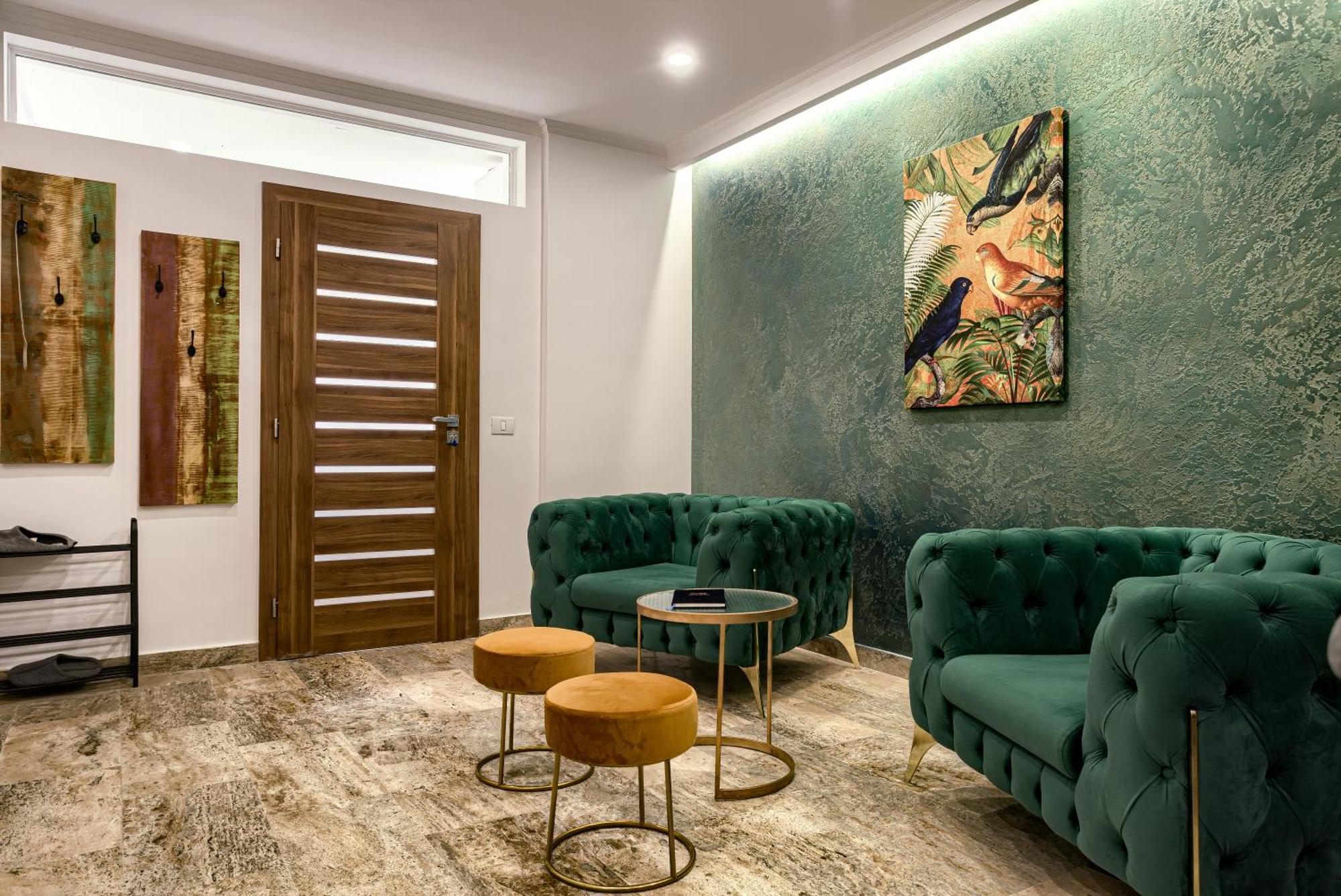 Sika Palladium Garden & Spa Central Apartment Арад Екстер'єр фото